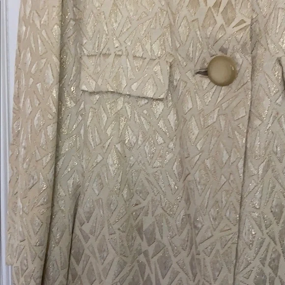 Vintage gold patterned coat - Picture 3 of 6